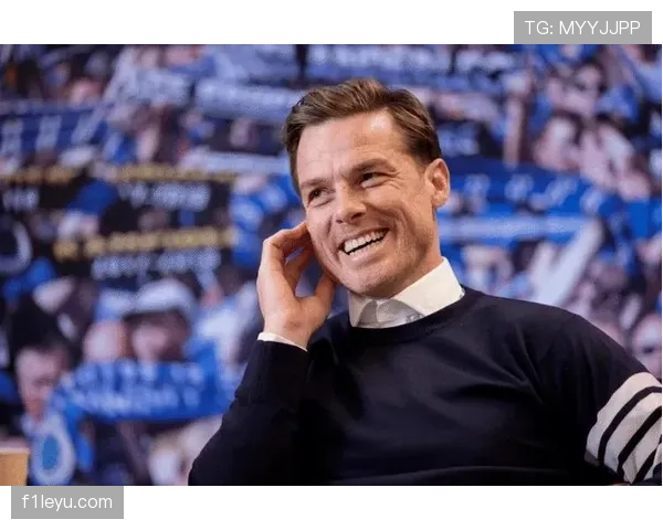 斯科特·帕克重返英超，携激情与活力引热议